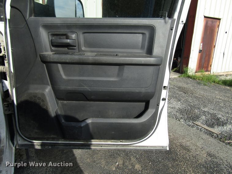 image for item FJ9741 2012 Dodge Ram 3500 Crew Cab pickup truck