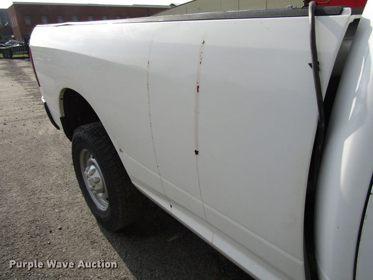 image for item FJ9741 2012 Dodge Ram 3500 Crew Cab pickup truck