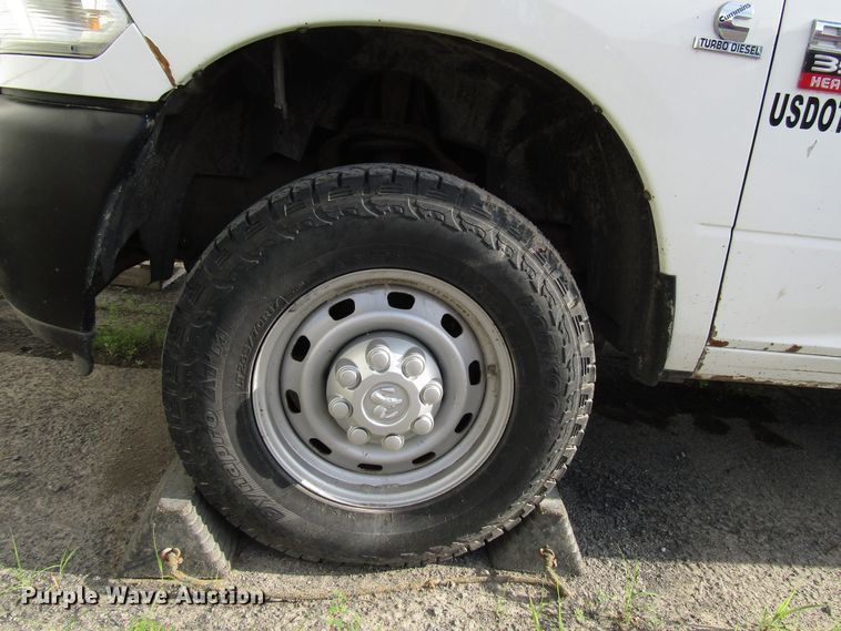 image for item FJ9741 2012 Dodge Ram 3500 Crew Cab pickup truck