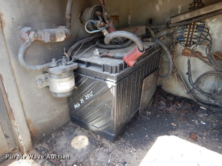 image for item FJ9756 1994 Skyjack SJ7027PD1 scissor lift