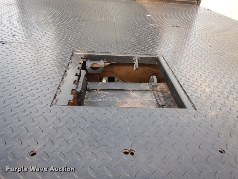 image for item FK9768 2004 GMC C4500 Crew Cab flatbed truck