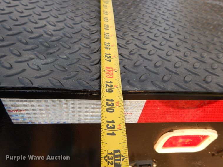 image for item FK9768 2004 GMC C4500 Crew Cab flatbed truck