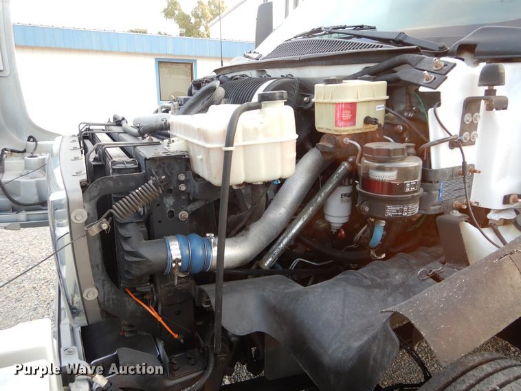 image for item FK9769 2008 Chevrolet C4500 service truck with crane