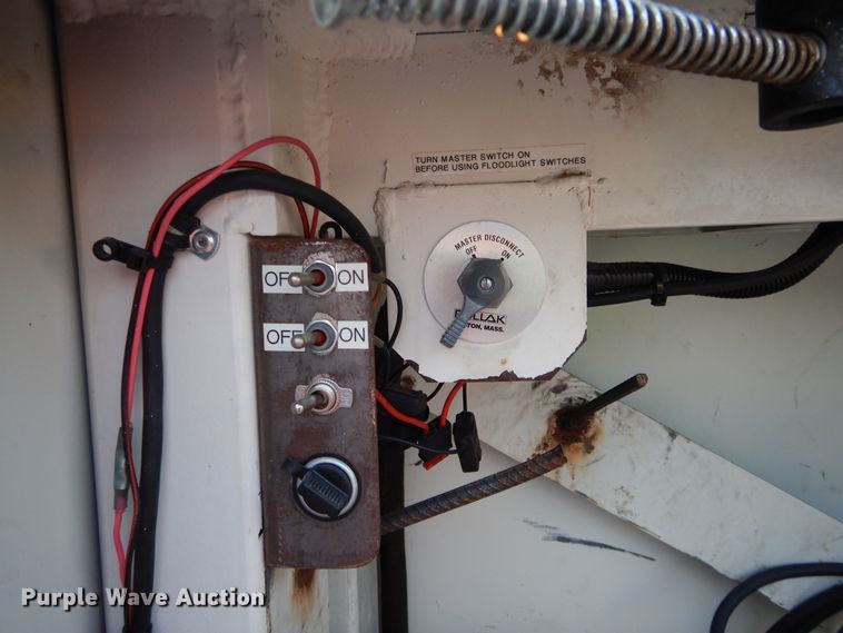 image for item FK9769 2008 Chevrolet C4500 service truck with crane