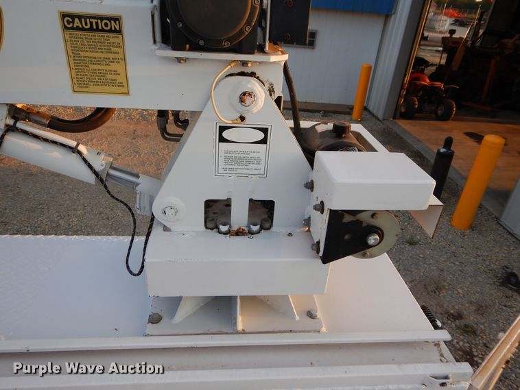 image for item FK9769 2008 Chevrolet C4500 service truck with crane