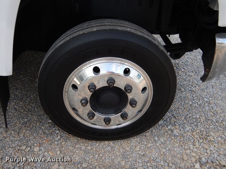 image for item FK9769 2008 Chevrolet C4500 service truck with crane