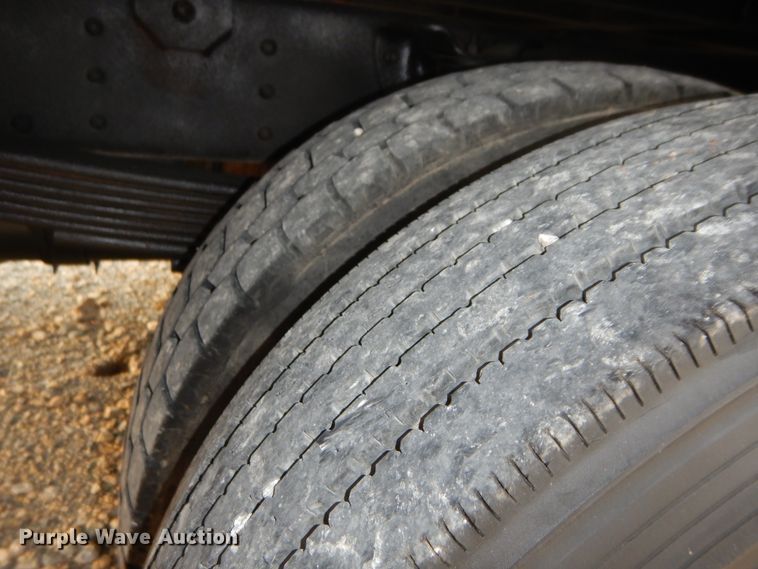 image for item FK9769 2008 Chevrolet C4500 service truck with crane