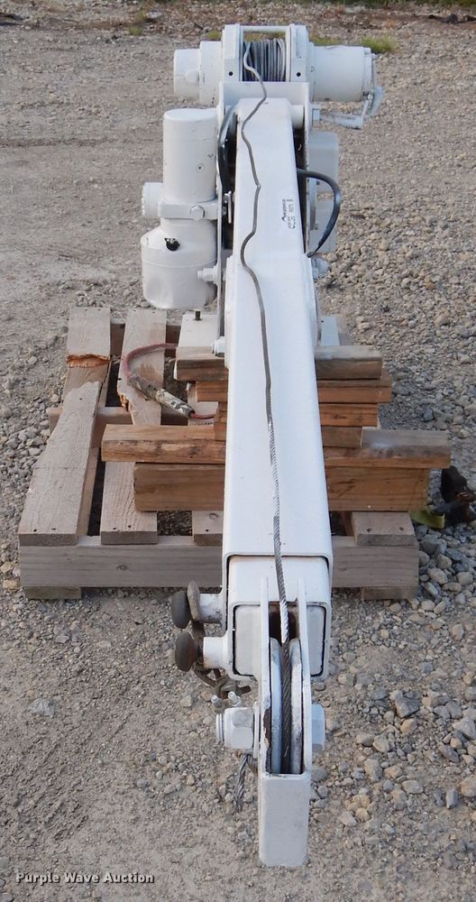 image for item FK9770 Liftmoore 2700AR crane