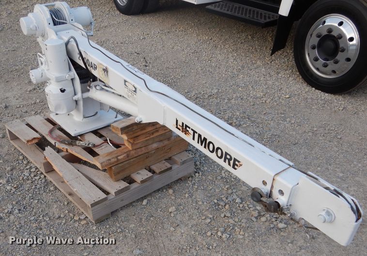 image for item FK9770 Liftmoore 2700AR crane