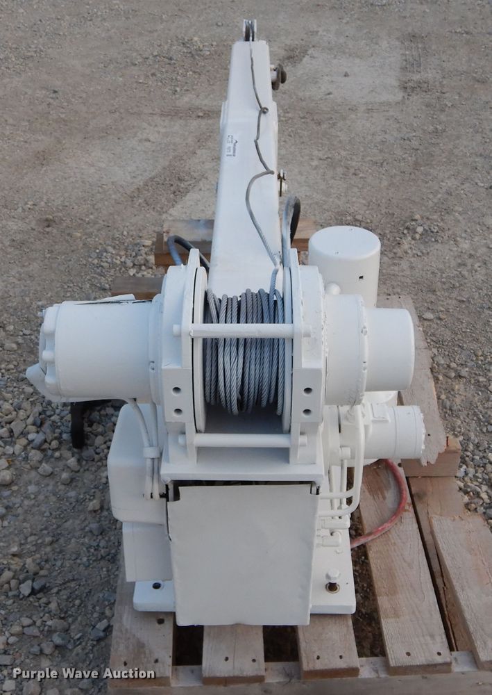 image for item FK9770 Liftmoore 2700AR crane