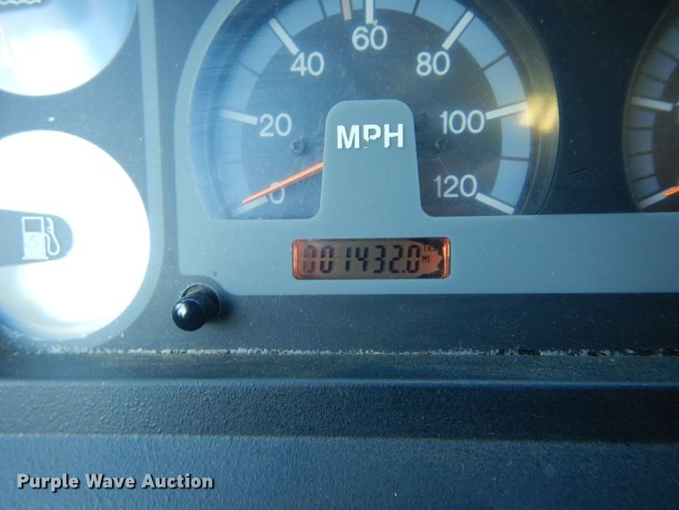 image for item FK9796 1993 Fleetwood Pace Arrow RV