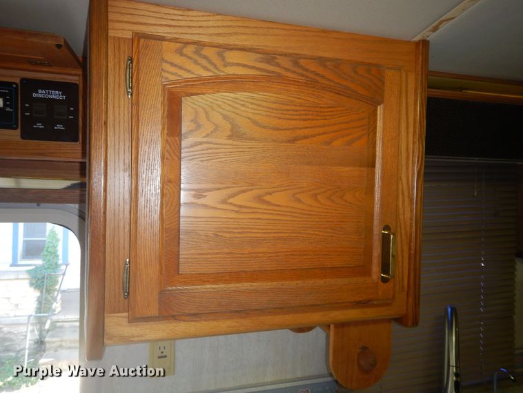 image for item FK9796 1993 Fleetwood Pace Arrow RV