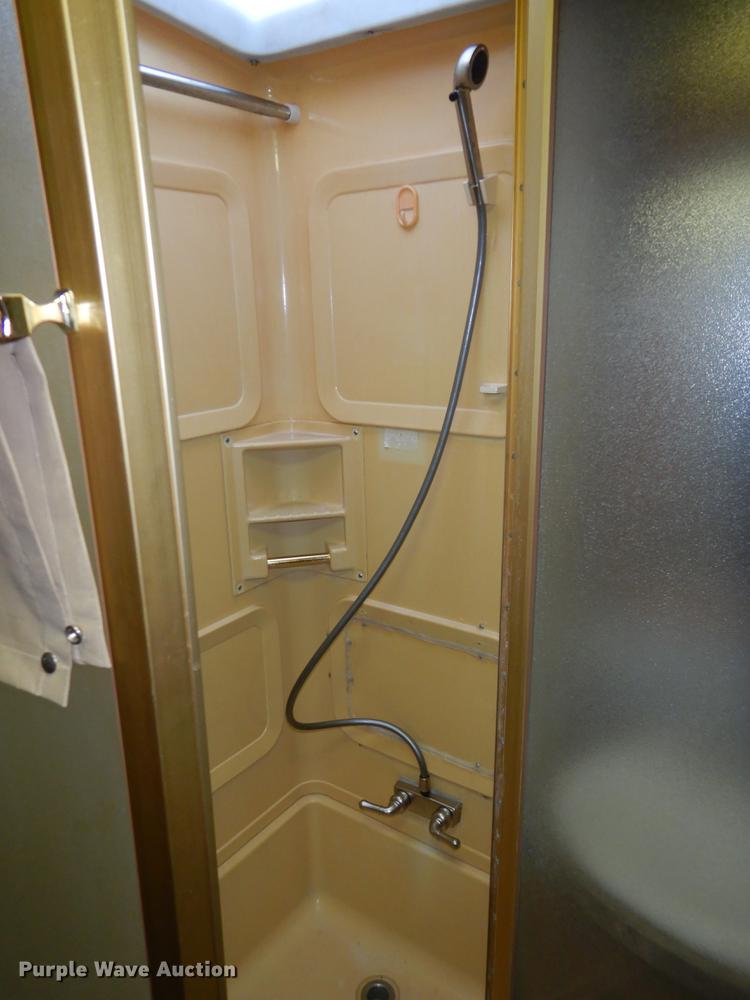 image for item FK9796 1993 Fleetwood Pace Arrow RV