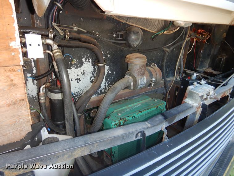 image for item FK9796 1993 Fleetwood Pace Arrow RV