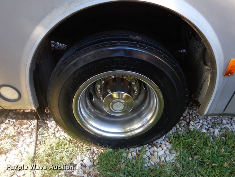 image for item FK9796 1993 Fleetwood Pace Arrow RV