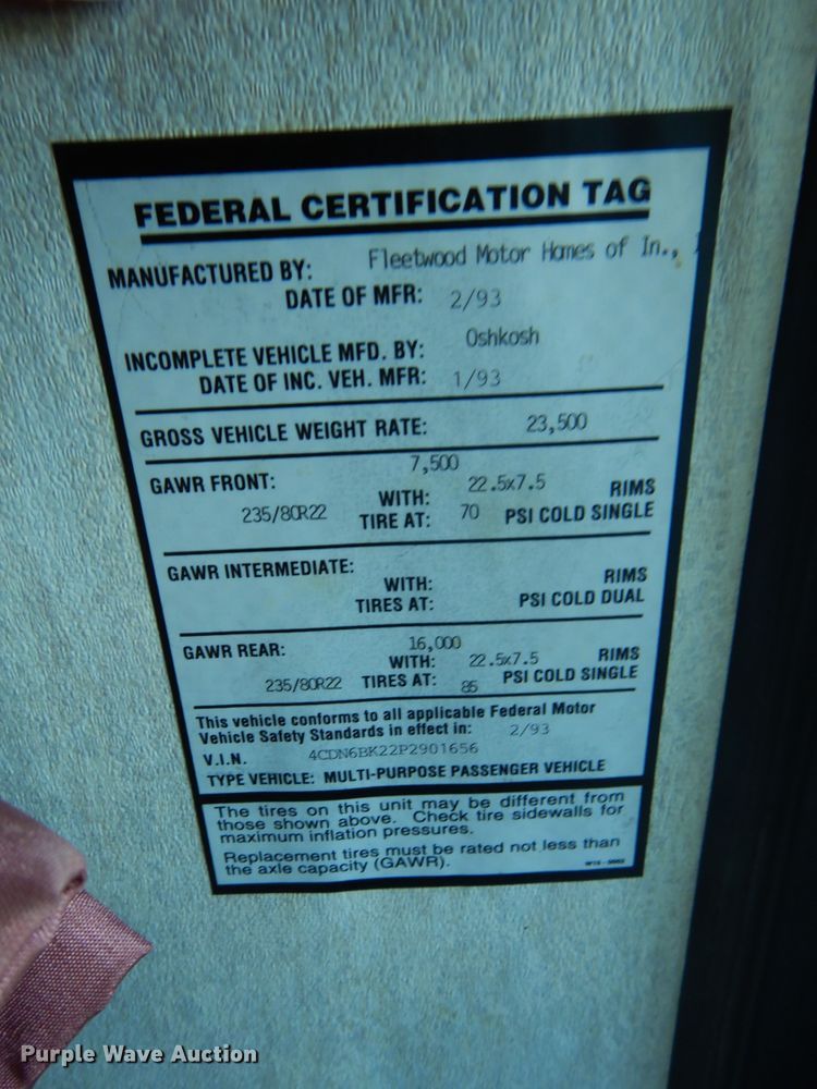 image for item FK9796 1993 Fleetwood Pace Arrow RV