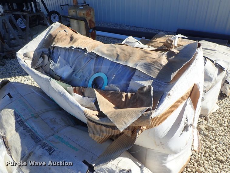 image for item FR9434 (5) rolls of Ag-Bag silage bags