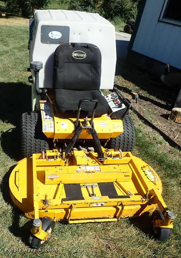 image for item FR9443 Walker MTCHS ZTR lawn mower