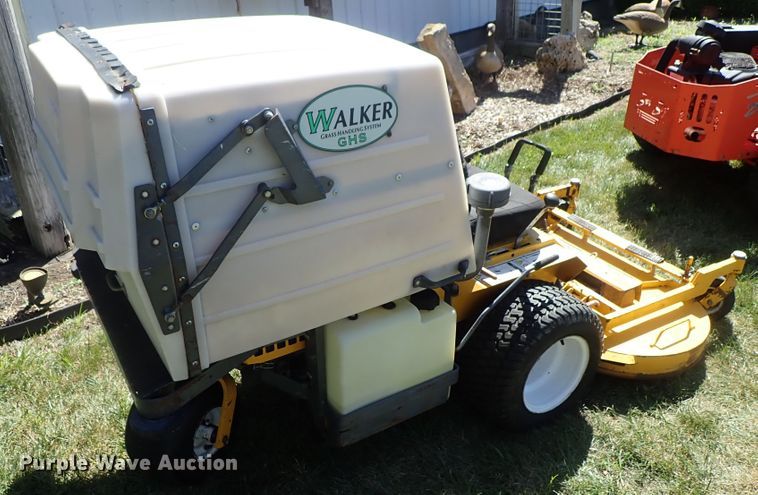 image for item FR9443 Walker MTCHS ZTR lawn mower