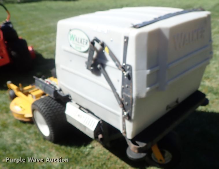 image for item FR9443 Walker MTCHS ZTR lawn mower