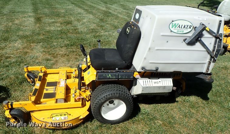 image for item FR9443 Walker MTCHS ZTR lawn mower