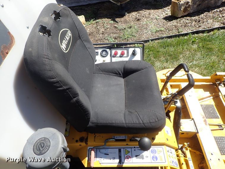 image for item FR9443 Walker MTCHS ZTR lawn mower