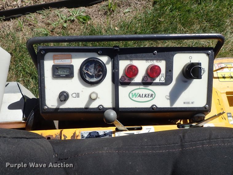 image for item FR9443 Walker MTCHS ZTR lawn mower