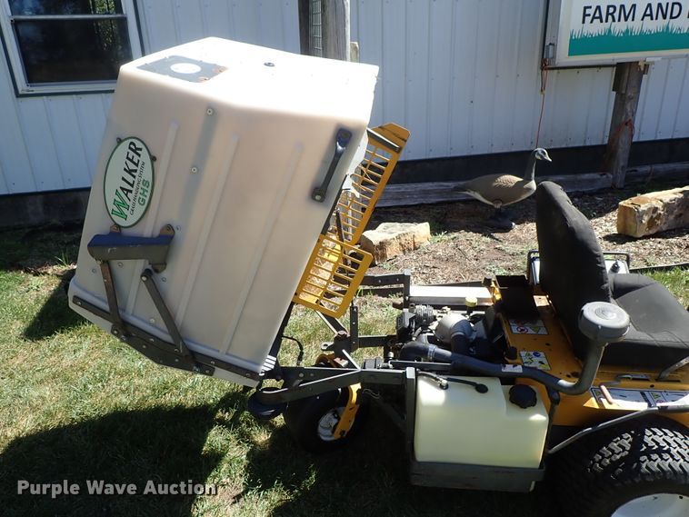 image for item FR9443 Walker MTCHS ZTR lawn mower