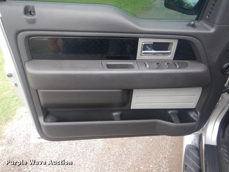 image for item FT9467 2010 Ford F150 FX4 Super Crew pickup truck