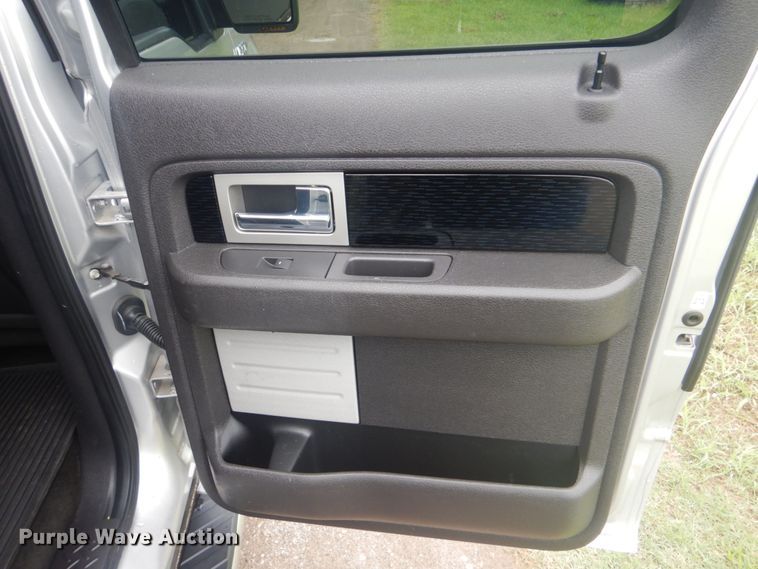 image for item FT9467 2010 Ford F150 FX4 Super Crew pickup truck