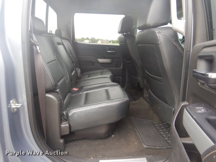 image for item FT9468 2015 Chevrolet Silverado 2500HD Crew Cab pickup truck