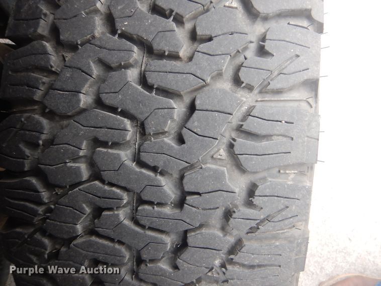 image for item FT9468 2015 Chevrolet Silverado 2500HD Crew Cab pickup truck