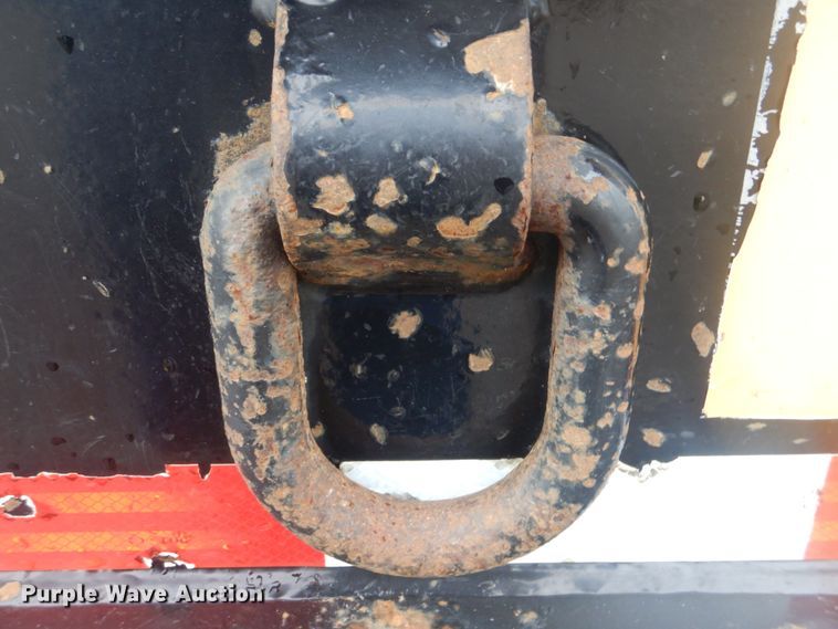 image for item FT9469 2000 Load King drop deck equipment trailer