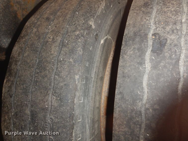 image for item FT9469 2000 Load King drop deck equipment trailer