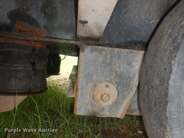 image for item FT9469 2000 Load King drop deck equipment trailer