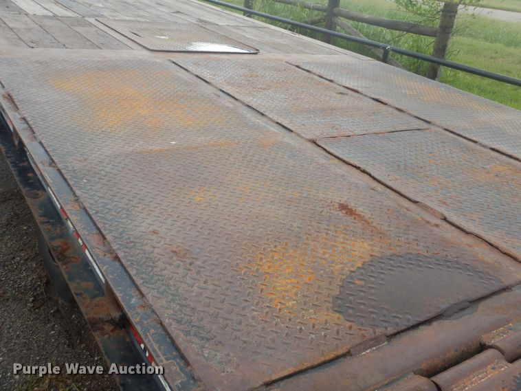 image for item FT9469 2000 Load King drop deck equipment trailer