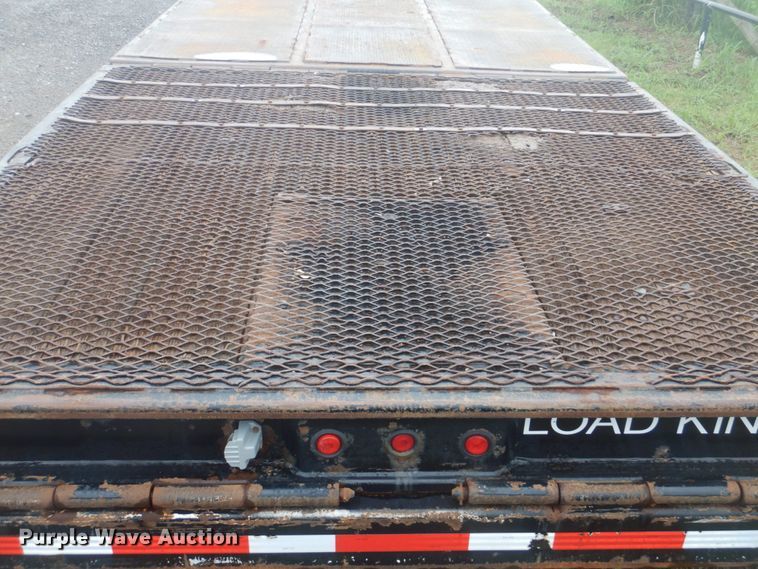 image for item FT9469 2000 Load King drop deck equipment trailer