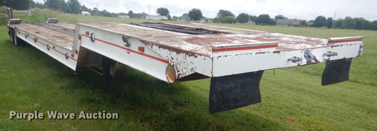 image for item FT9470 1982 Kalyn RLP-70 drop deck equipment trailer