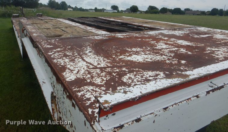 image for item FT9470 1982 Kalyn RLP-70 drop deck equipment trailer