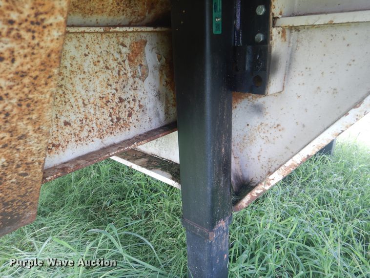 image for item FT9470 1982 Kalyn RLP-70 drop deck equipment trailer