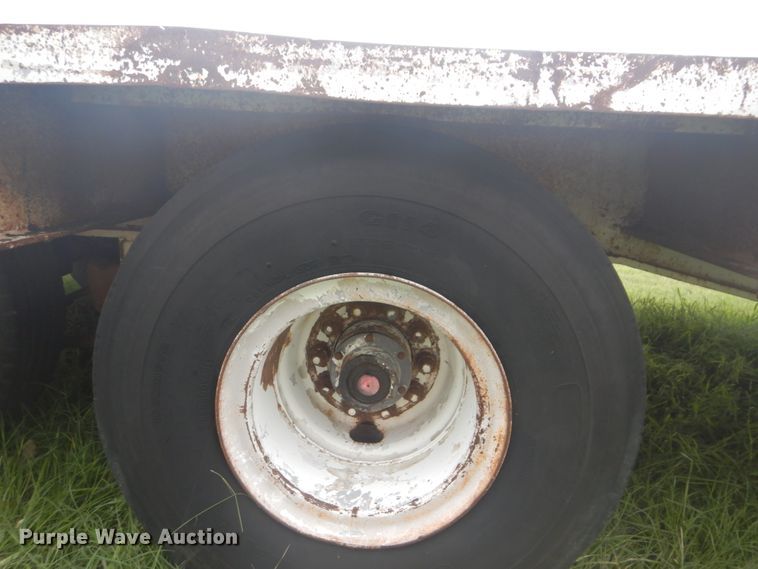 image for item FT9470 1982 Kalyn RLP-70 drop deck equipment trailer