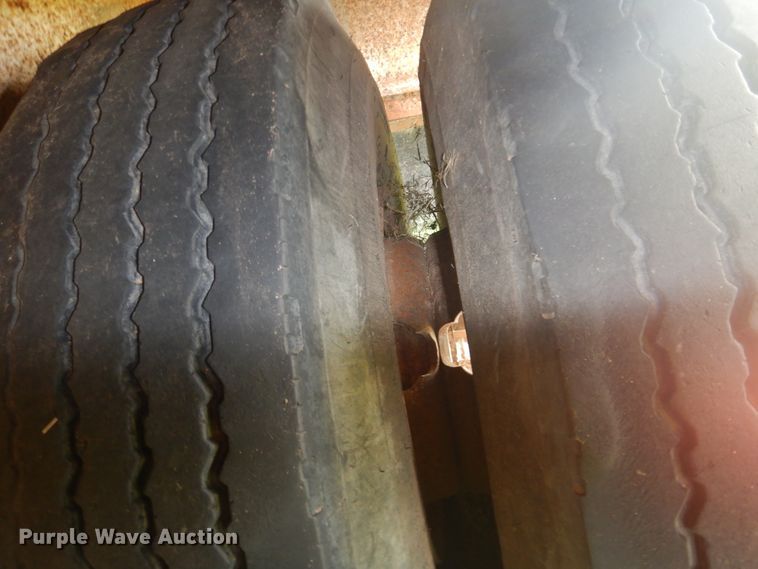 image for item FT9470 1982 Kalyn RLP-70 drop deck equipment trailer