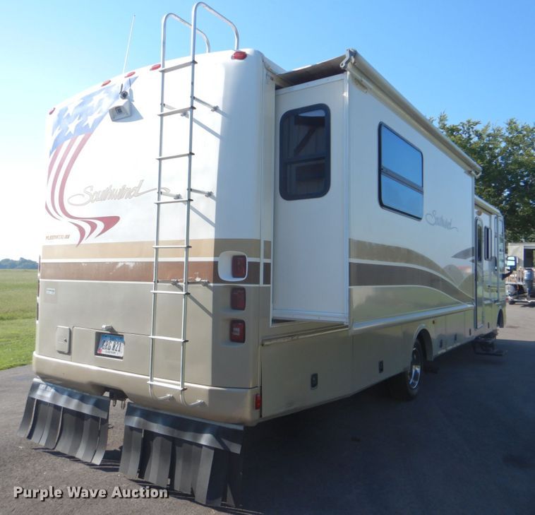 image for item FT9476 2001 Fleetwood Southwind RV