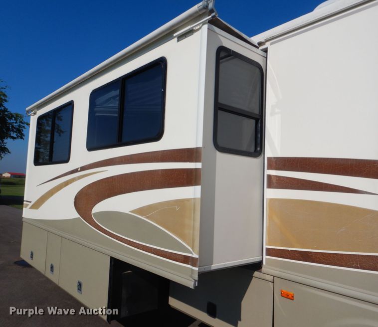image for item FT9476 2001 Fleetwood Southwind RV