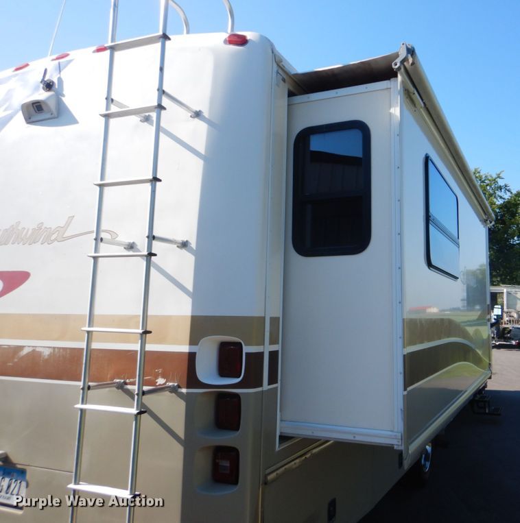 image for item FT9476 2001 Fleetwood Southwind RV