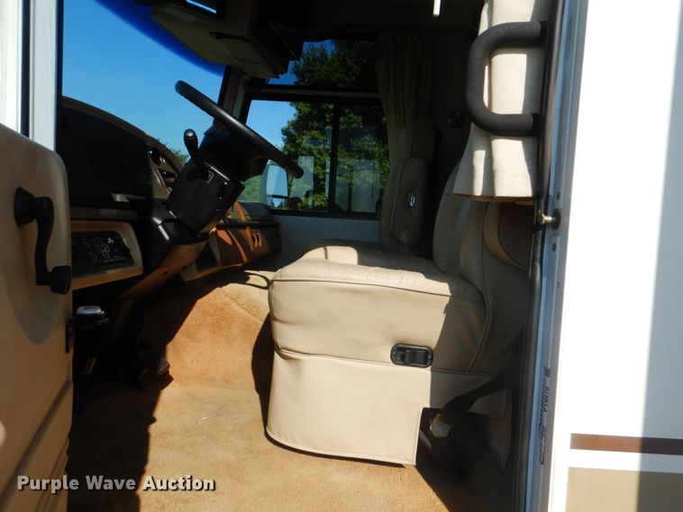 image for item FT9476 2001 Fleetwood Southwind RV