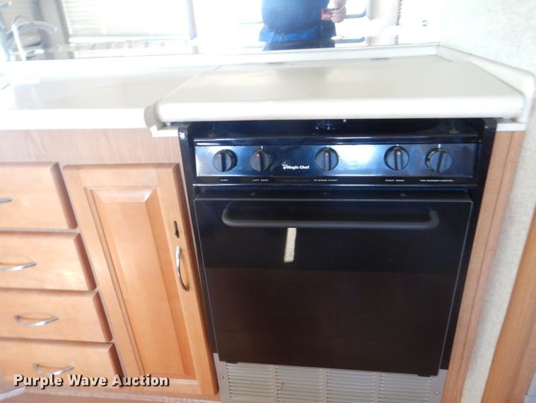 image for item FT9476 2001 Fleetwood Southwind RV