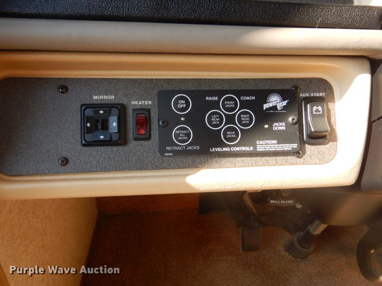 image for item FT9476 2001 Fleetwood Southwind RV