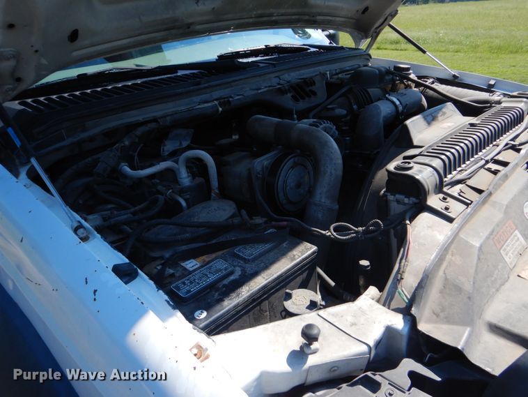 image for item FT9478 2005 Ford F550 Super Duty bucket truck