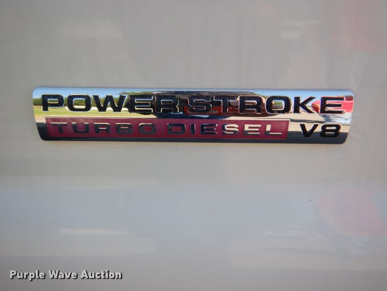 image for item FT9478 2005 Ford F550 Super Duty bucket truck